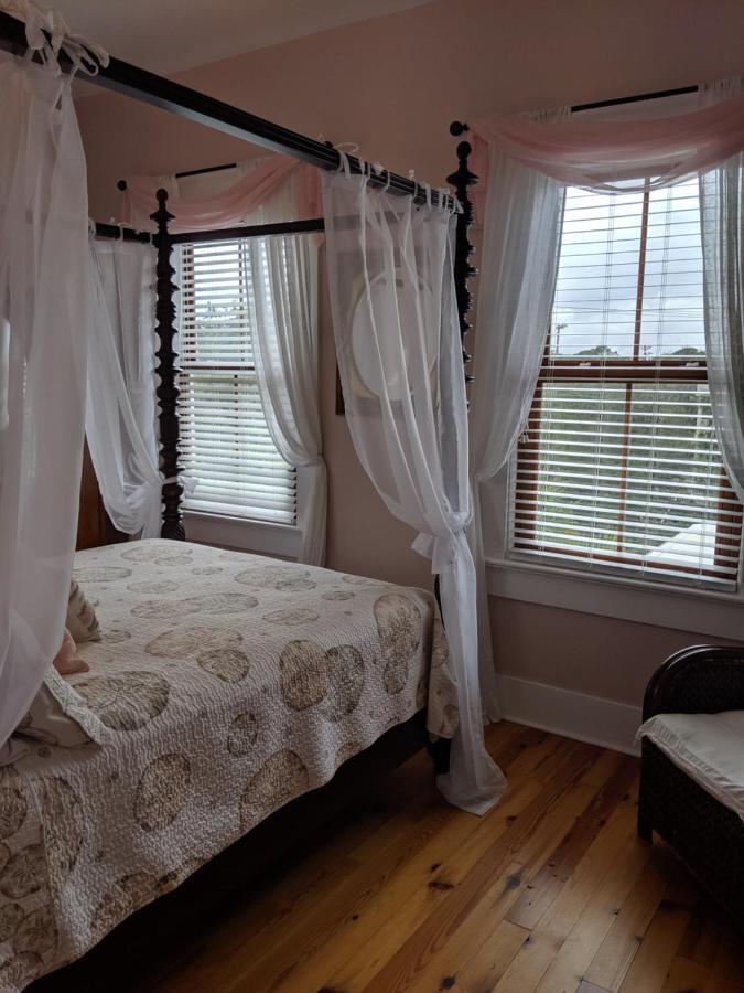 Surf Song Bed & Breakfast Tybee Island Exteriör bild